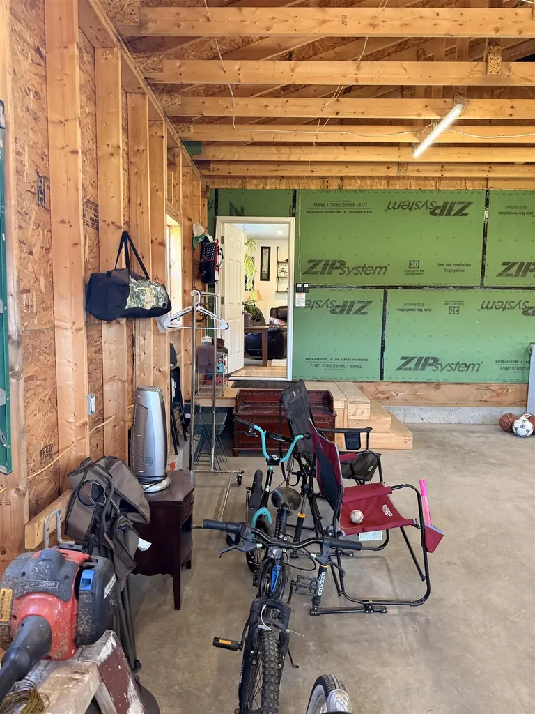 47 Little Brook Lane Bristol VT 05443