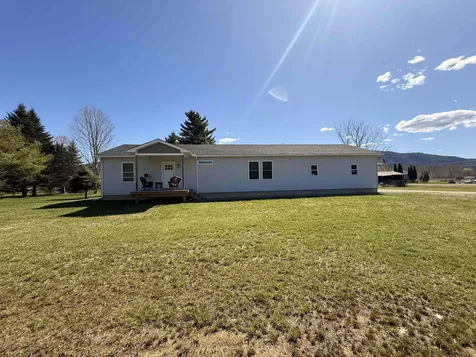 47 Little Brook Lane Bristol VT 05443