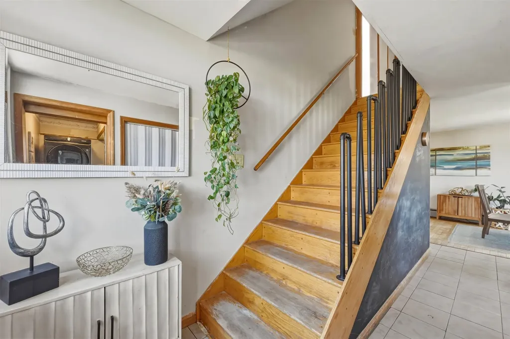 256 Hathaway Point Road St. Albans City VT 05478