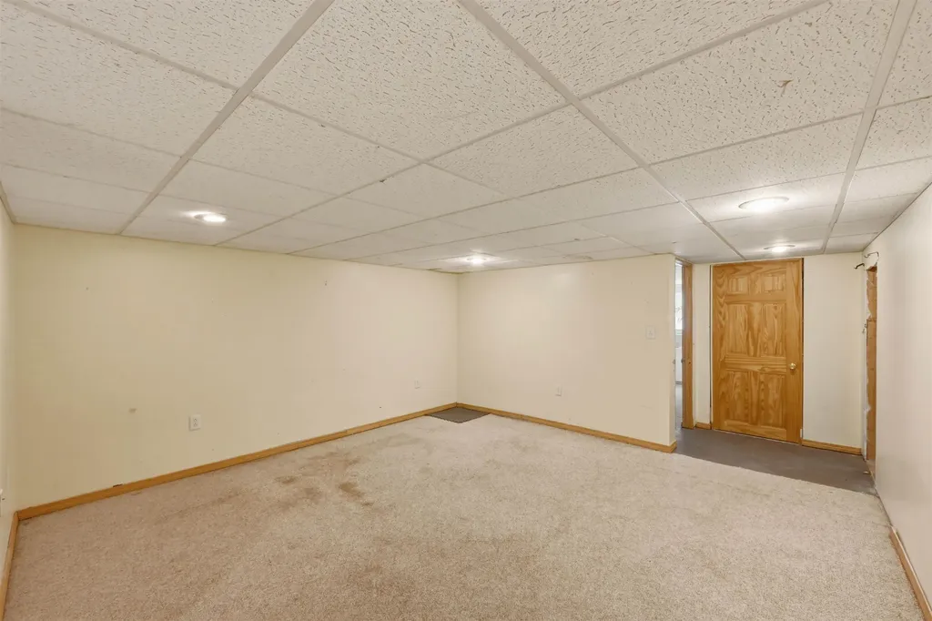 256 Hathaway Point Road St. Albans City VT 05478