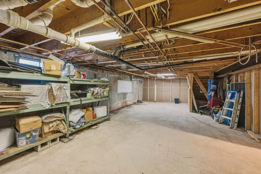 256 Hathaway Point Road St. Albans City VT 05478