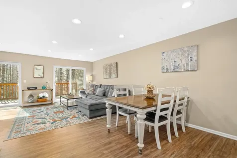 9 Village Falls Way Merrimack NH 03054