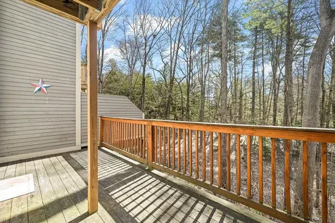 9 Village Falls Way Merrimack NH 03054