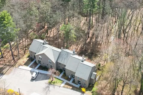9 Village Falls Way Merrimack NH 03054