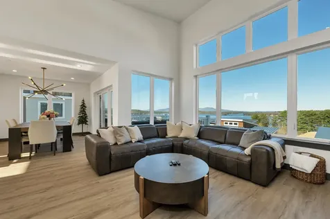 36 Vantage Point Drive Laconia NH 03246