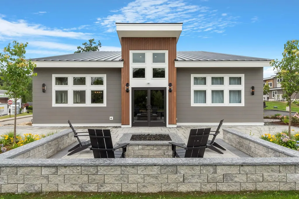 53 Broadview Drive Laconia NH 03246