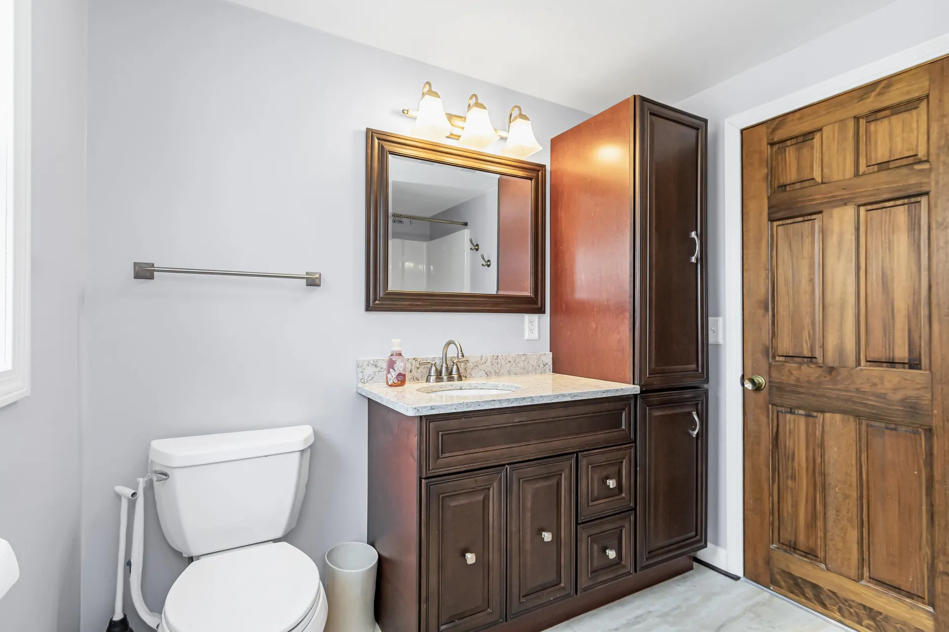 149 Barretts Hill Road Hudson NH 03051
