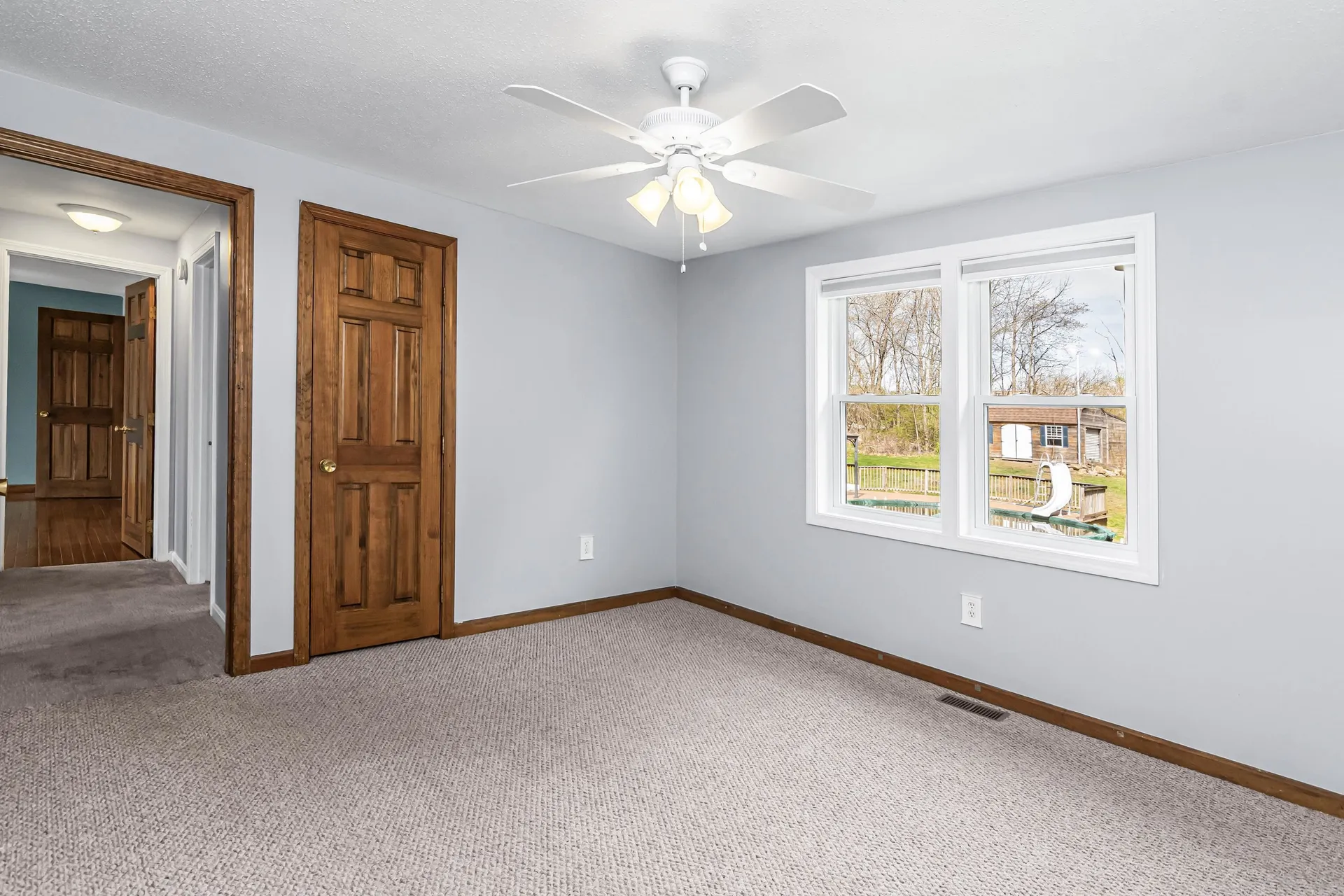 149 Barretts Hill Road Hudson NH 03051