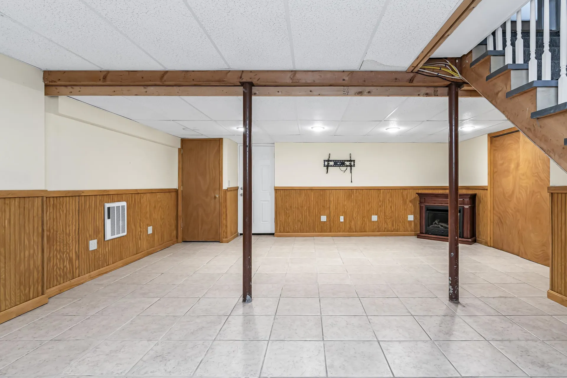 149 Barretts Hill Road Hudson NH 03051