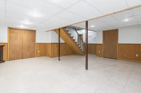 149 Barretts Hill Road Hudson NH 03051