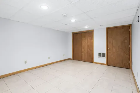 149 Barretts Hill Road Hudson NH 03051
