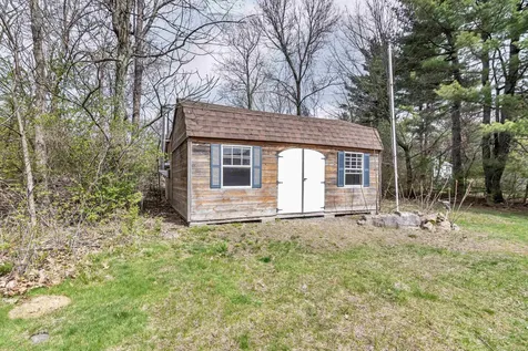 149 Barretts Hill Road Hudson NH 03051