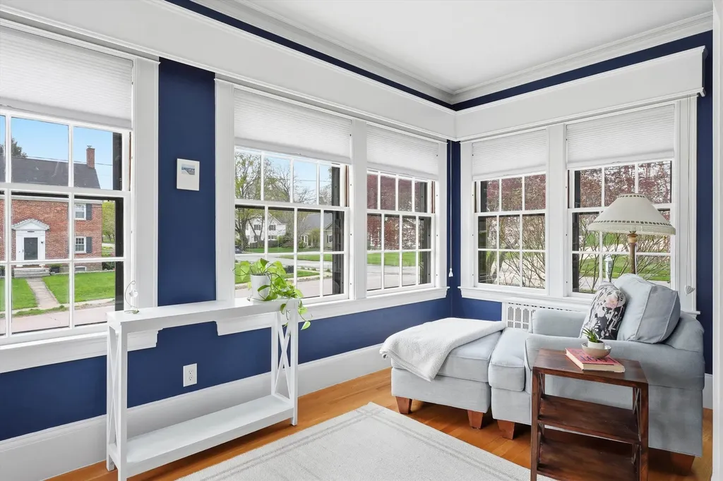 37 Chester Street Nashua NH 03064
