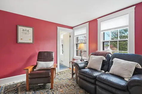 37 Chester Street Nashua NH 03064