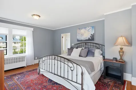 37 Chester Street Nashua NH 03064
