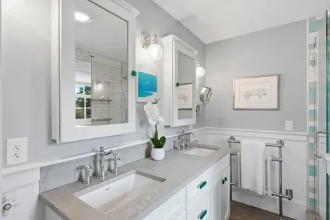 37 Chester Street Nashua NH 03064