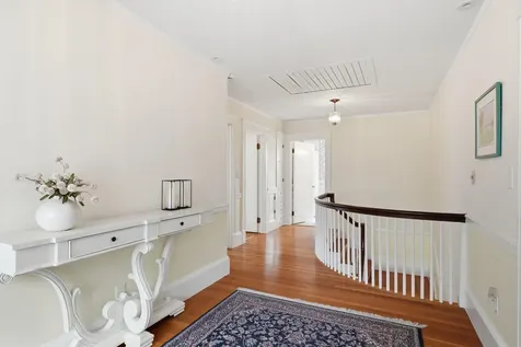 37 Chester Street Nashua NH 03064