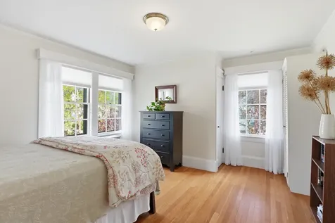 37 Chester Street Nashua NH 03064