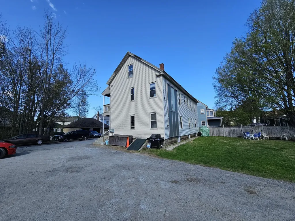 12 Willow Court Keene NH 03431