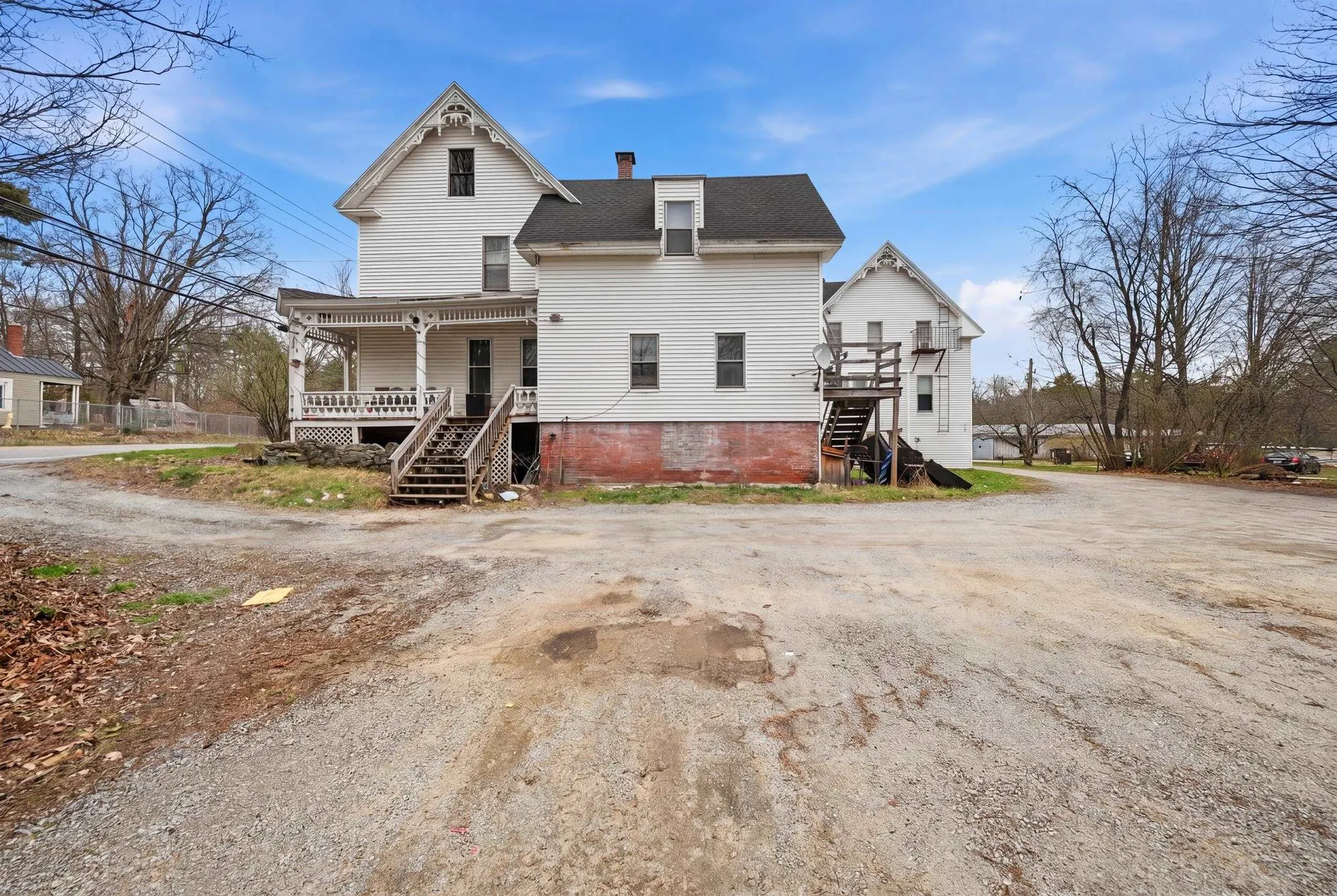 112 West Main Street Hillsborough NH 03244