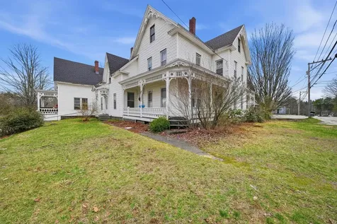 112 West Main Street Hillsborough NH 03244