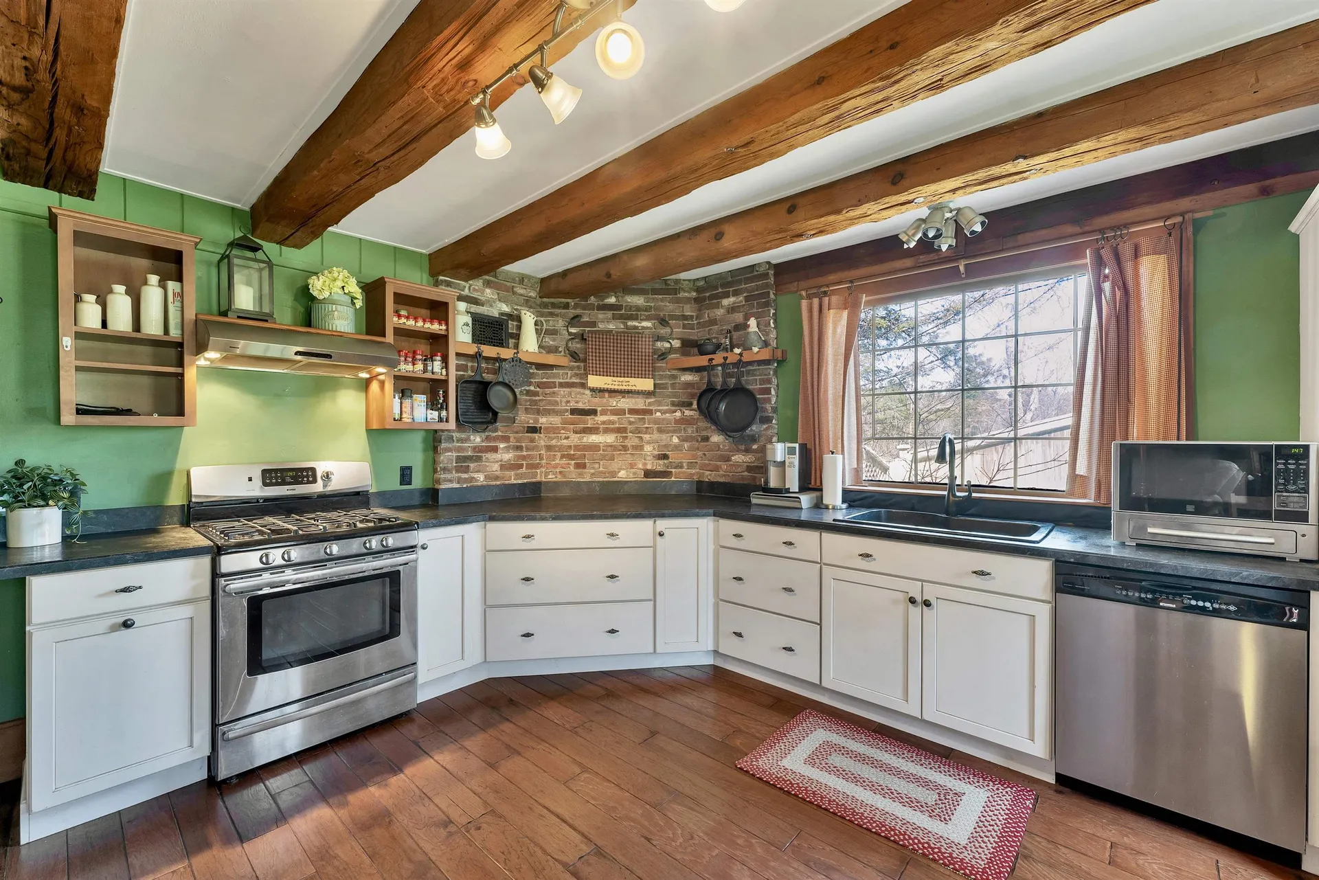 247 Meredith Center Road Meredith NH 03253