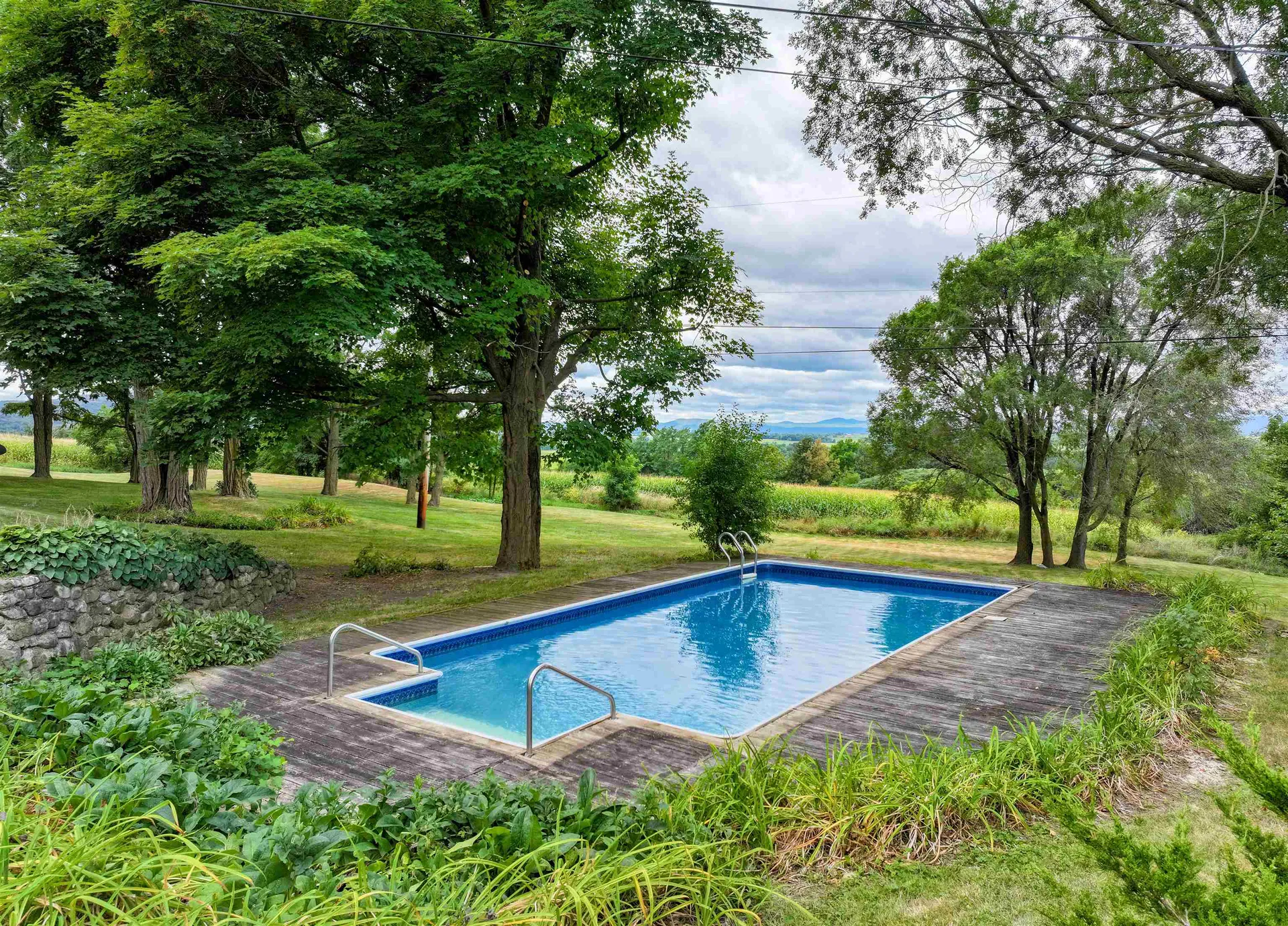 2442 Maple Street Waltham VT 05491