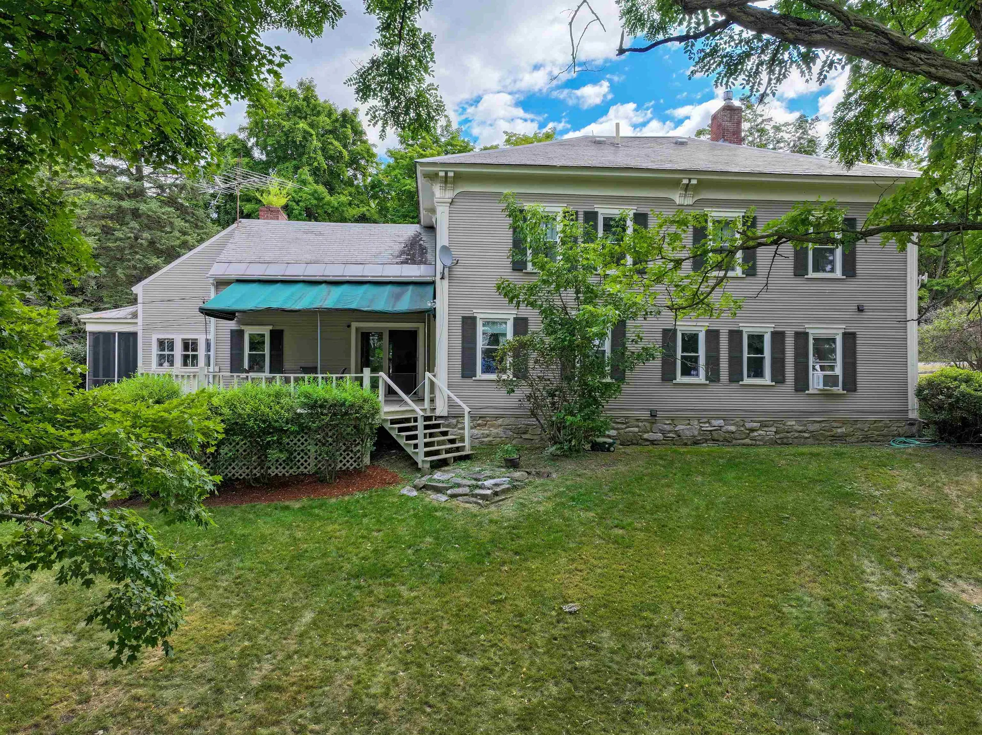 2442 Maple Street Waltham VT 05491