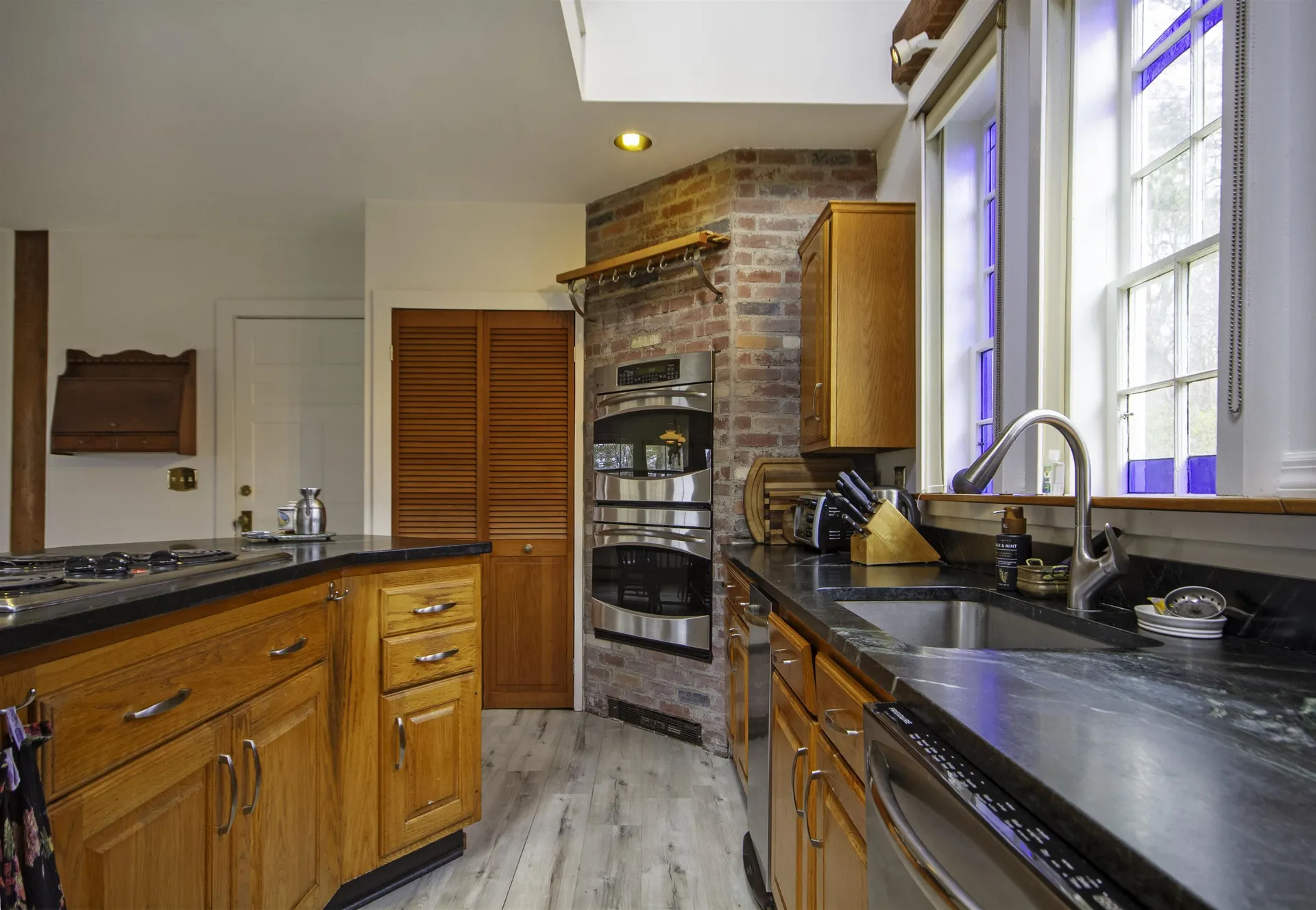 2442 Maple Street Waltham VT 05491