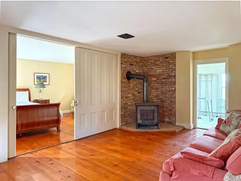 2442 Maple Street Waltham VT 05491