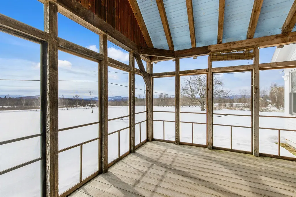 26 Herman Savage Road Northumberland NH 03584
