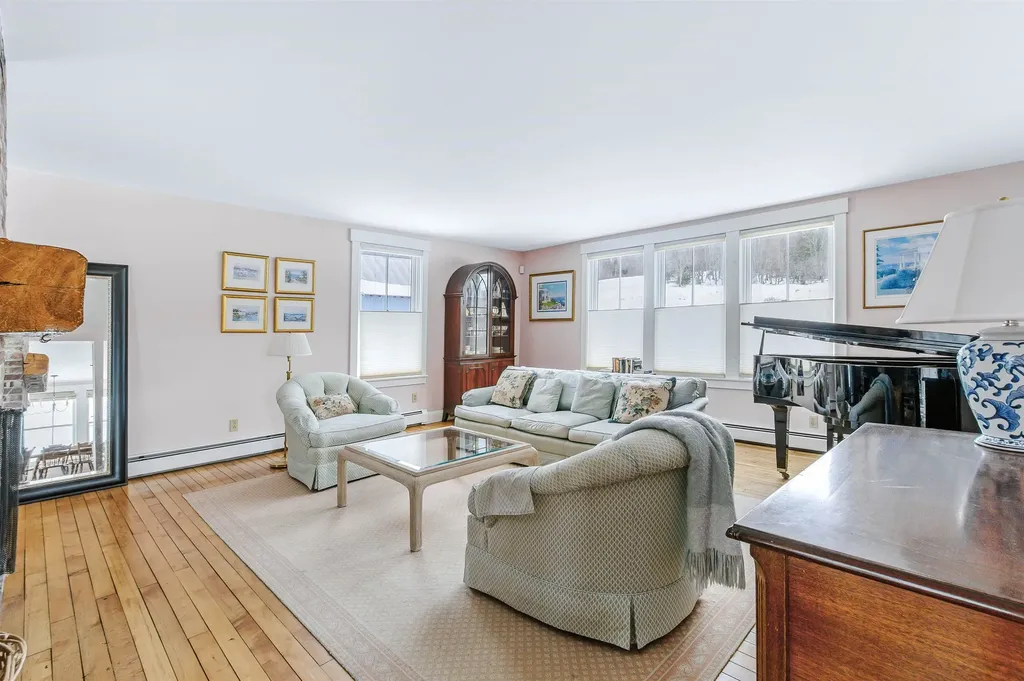 26 Herman Savage Road Northumberland NH 03584