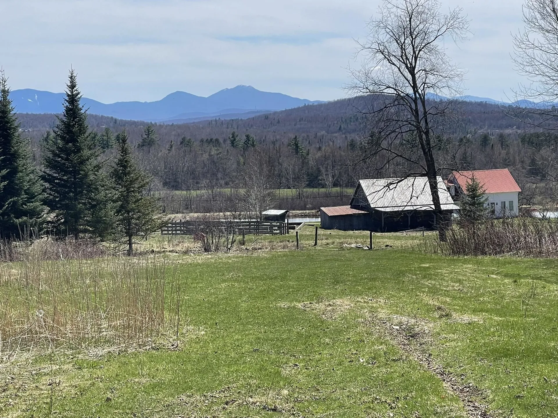 26 Herman Savage Road Northumberland NH 03584