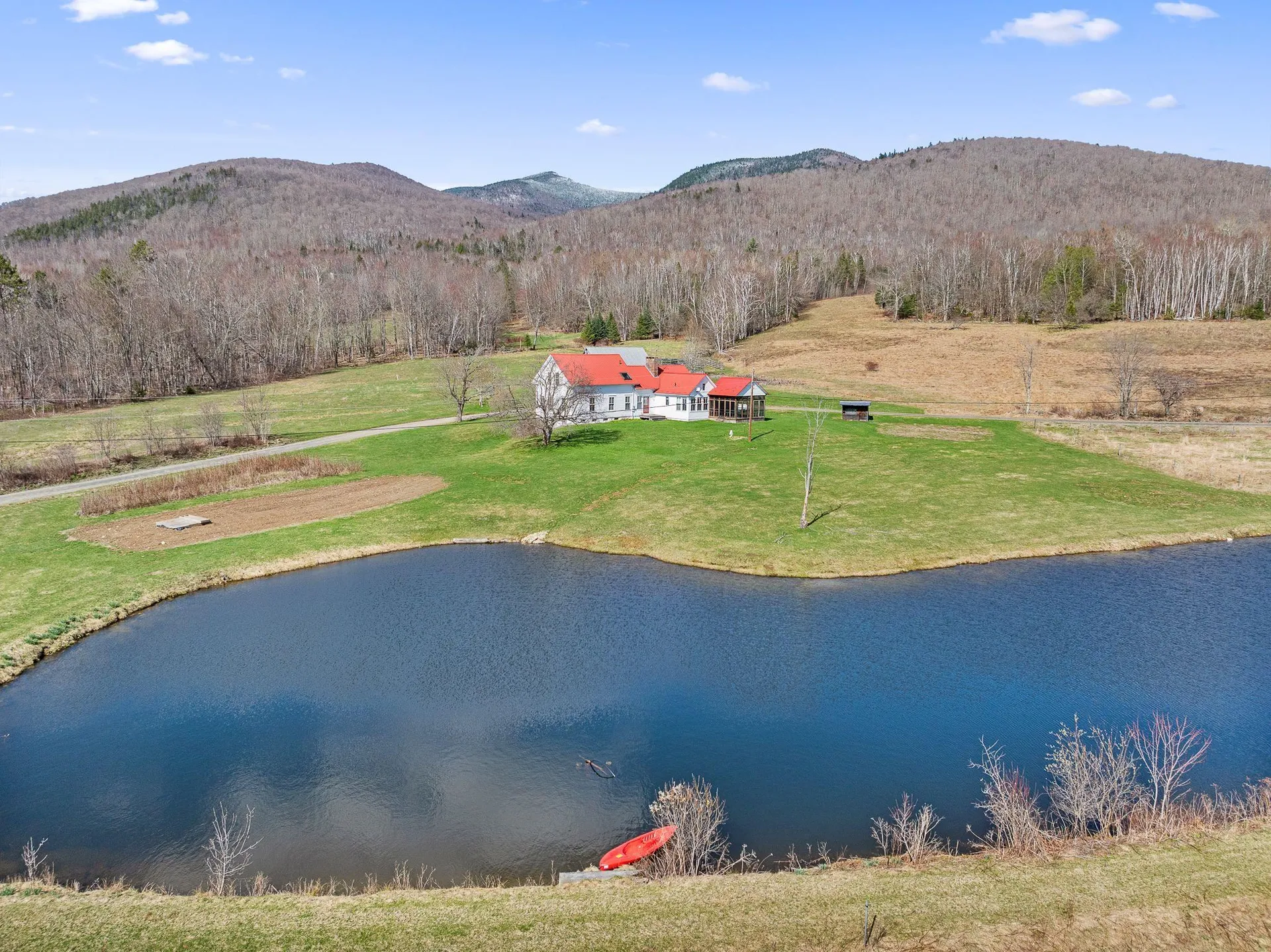 26 Herman Savage Road Northumberland NH 03584