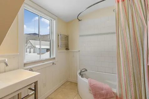 26 Herman Savage Road Northumberland NH 03584