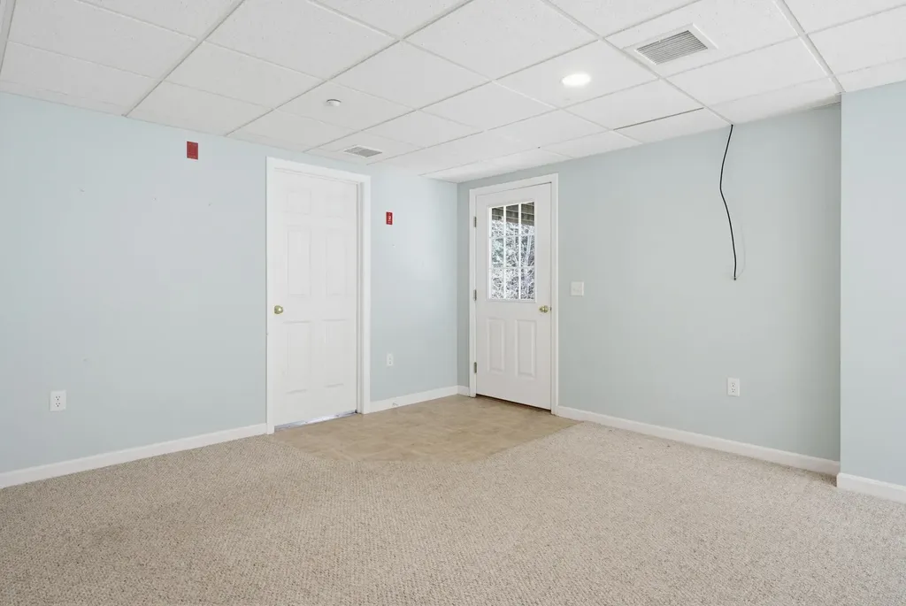 42 Iris Lane Loudon NH 03307