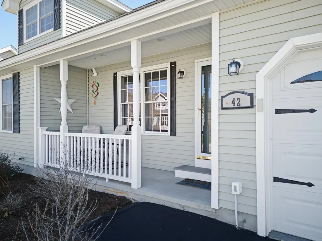 42 Iris Lane Loudon NH 03307