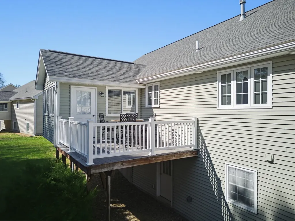 42 Iris Lane Loudon NH 03307