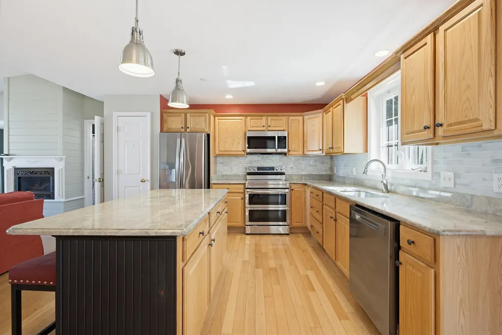 42 Iris Lane Loudon NH 03307