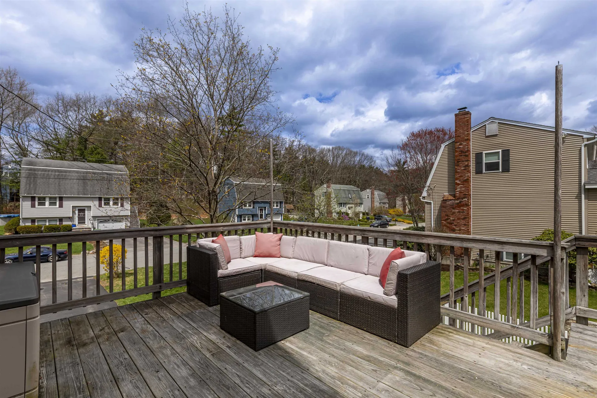 15 Elaine Drive Nashua NH 03062
