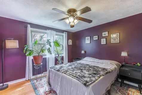 15 Elaine Drive Nashua NH 03062
