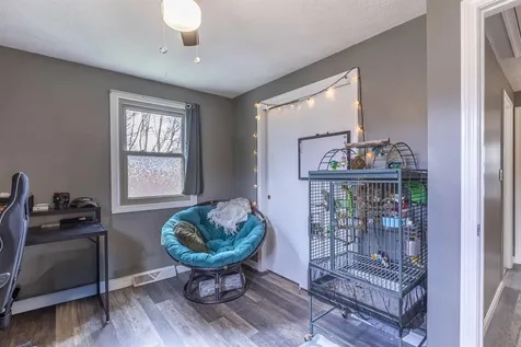 15 Elaine Drive Nashua NH 03062