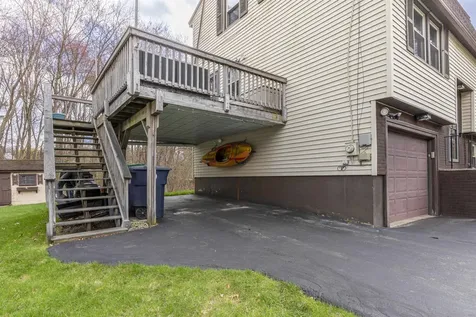 15 Elaine Drive Nashua NH 03062
