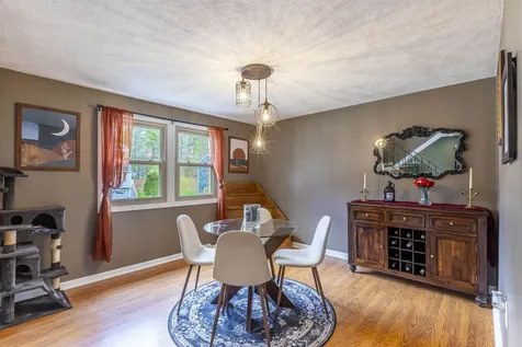 15 Elaine Drive Nashua NH 03062