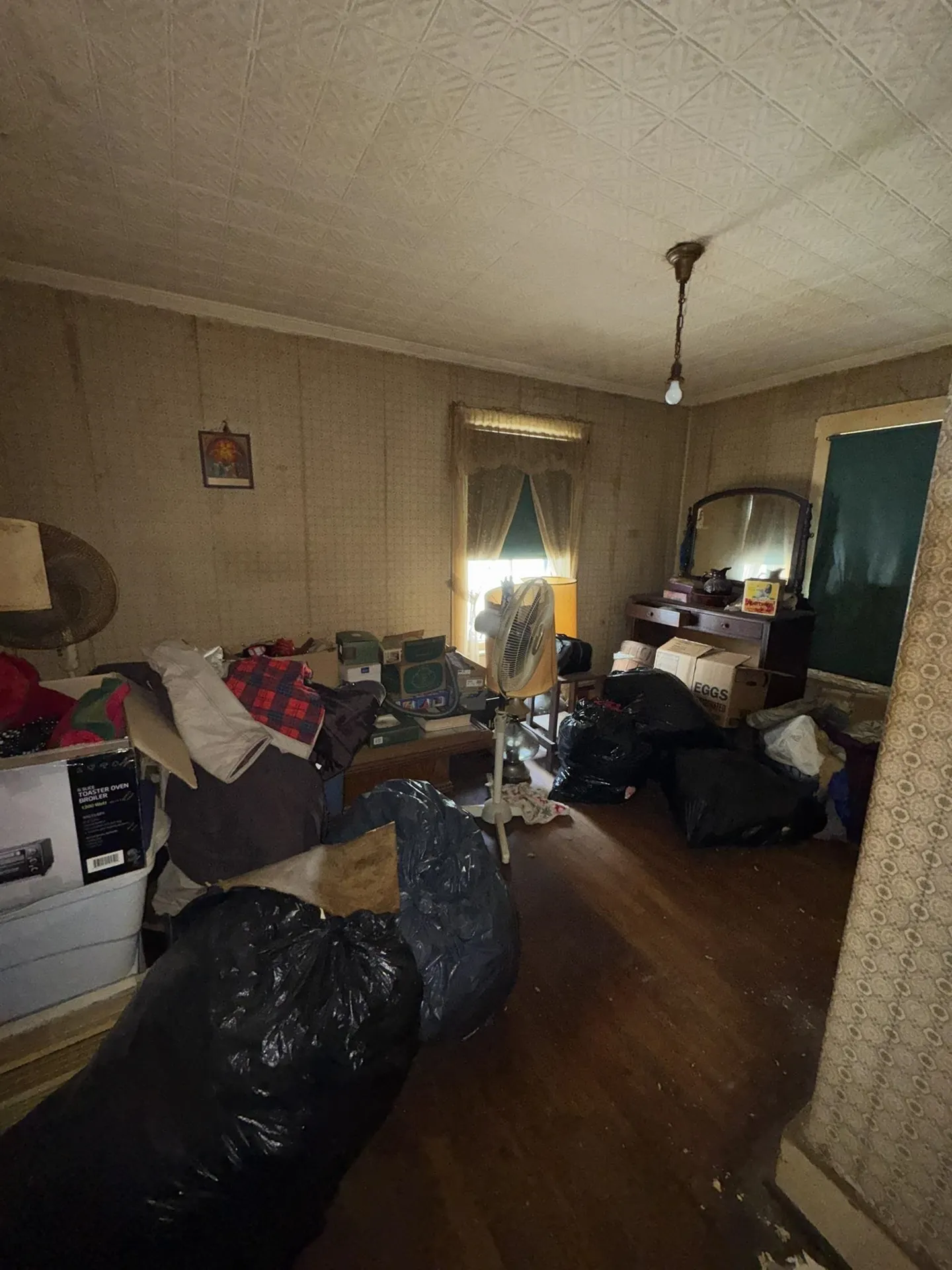 17 Perham Street Nashua NH 03064
