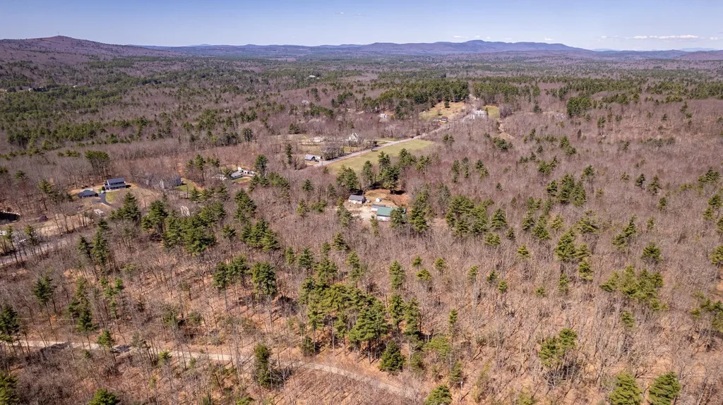 256 Old Bay Road New Durham NH 03855