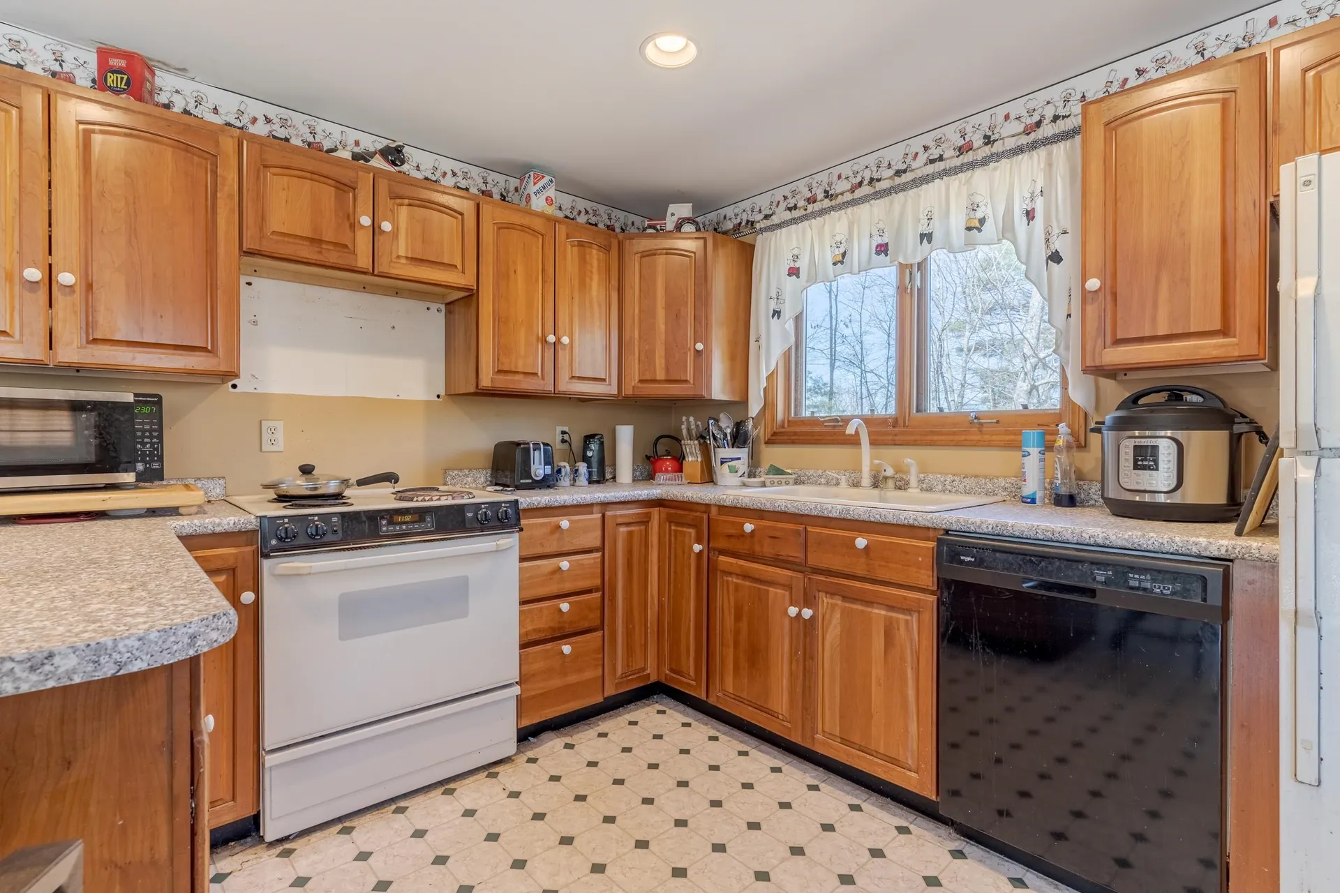256 Old Bay Road New Durham NH 03855