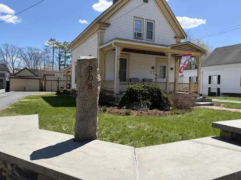 208 Summer Street St. Johnsbury VT 05819