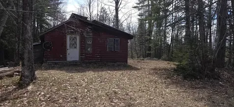 1715 New Hampshire Route 118 Dorchester NH 03266