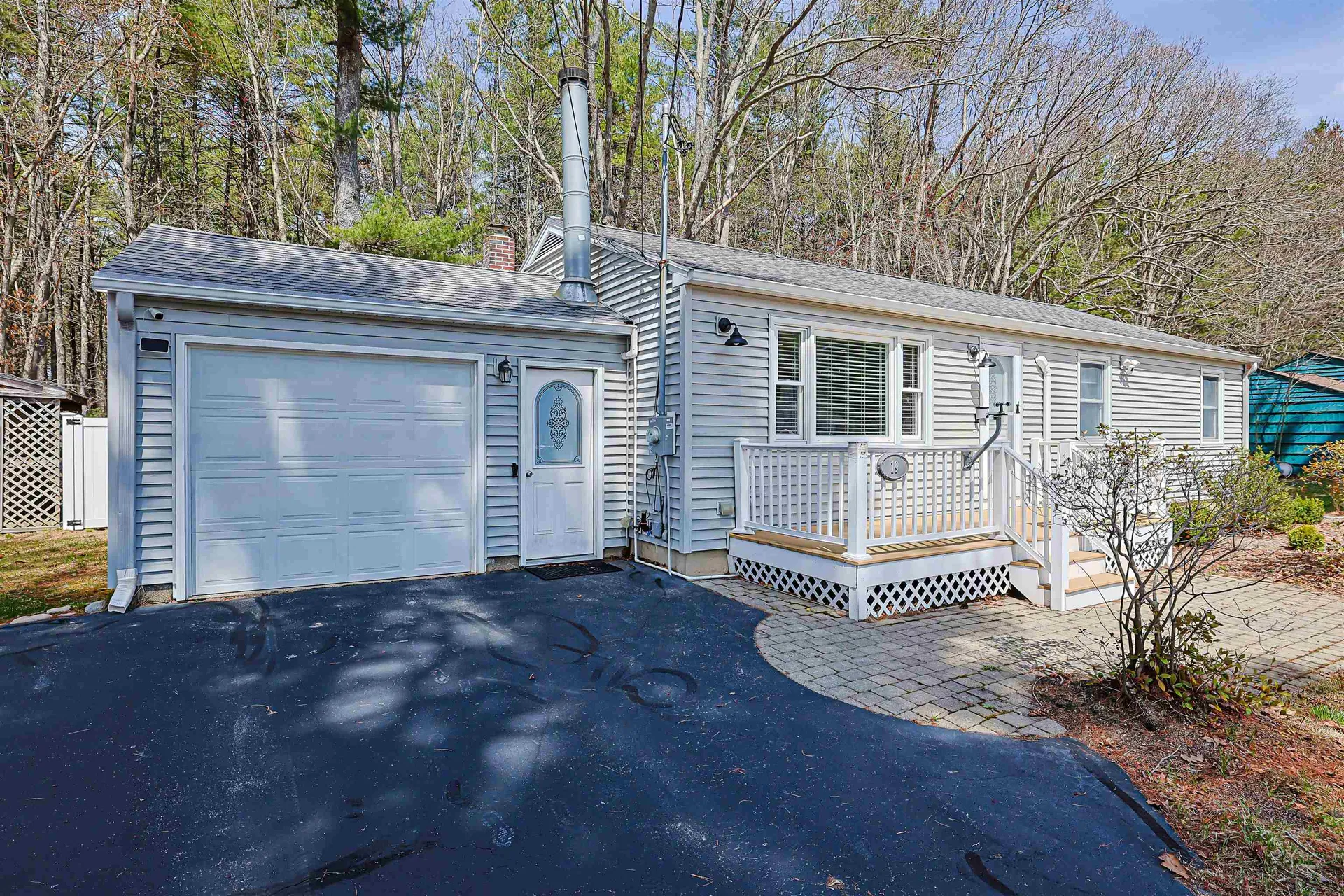19 Strafford Road Dover NH 03820